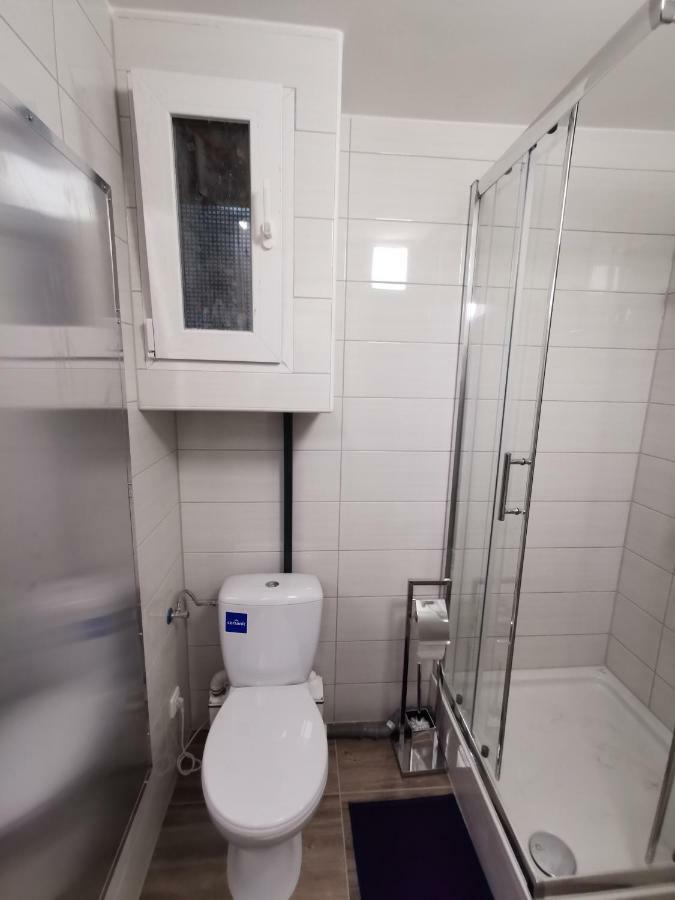 קלן Messe Unterkunft Vanilla מראה חיצוני תמונה